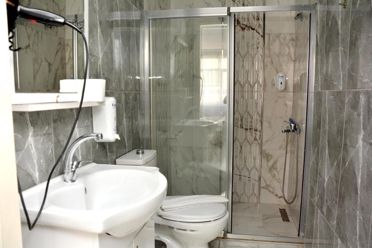 Palmiye Suit Otel Istanbul Bagian luar foto
