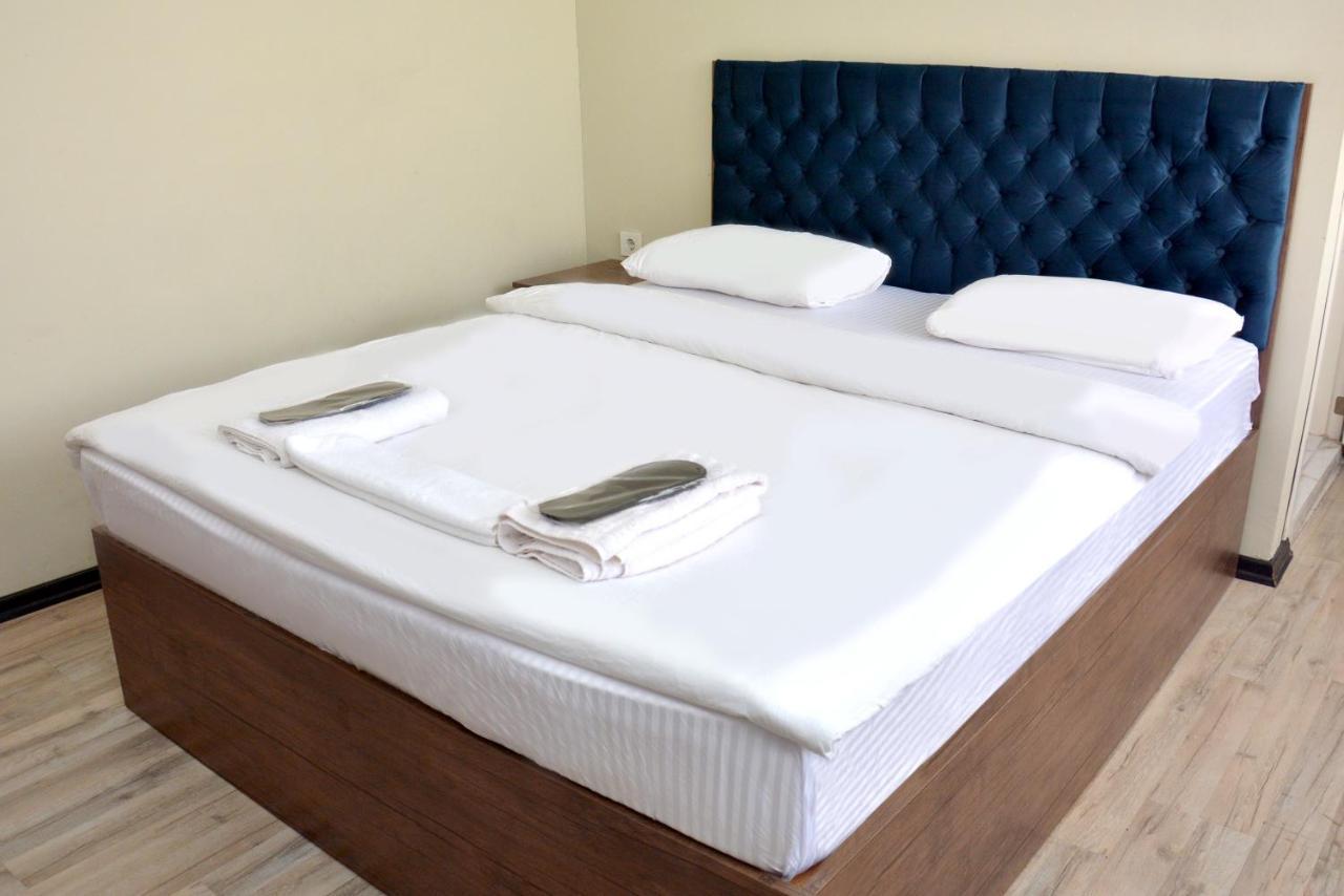 Palmiye Suit Otel Istanbul Bagian luar foto